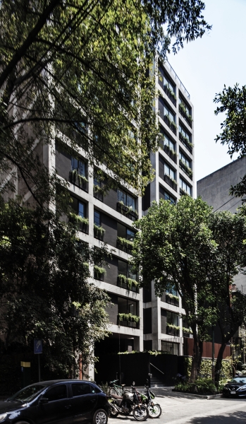 BP Tower | Cadaval & Sol&agrave;-Morales