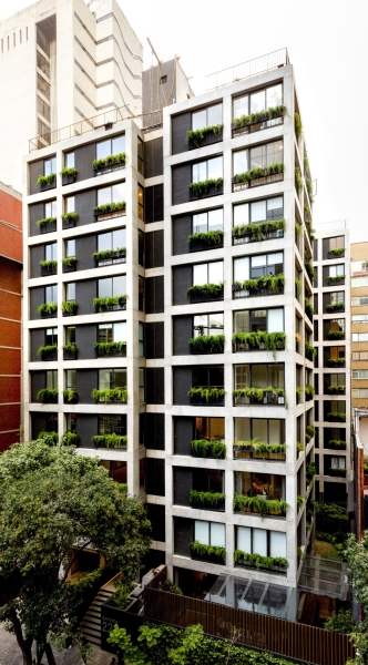 BP Tower | Cadaval & Sol&agrave;-Morales