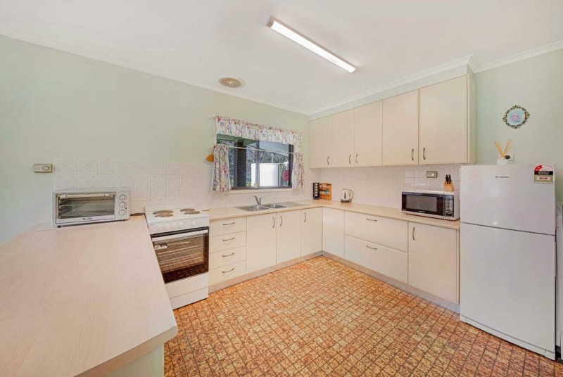 Couple Revive a Mid Century Gem and Create the Home of Their Dreams