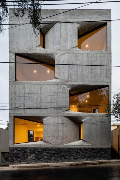 DL1310 Building | Young & Ayata + Michan Architecture