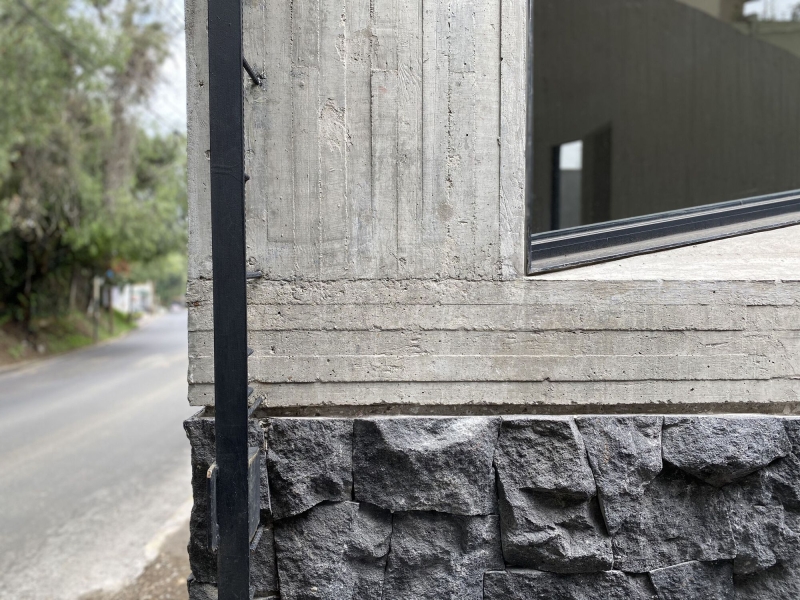 DL1310 Building | Young & Ayata + Michan Architecture