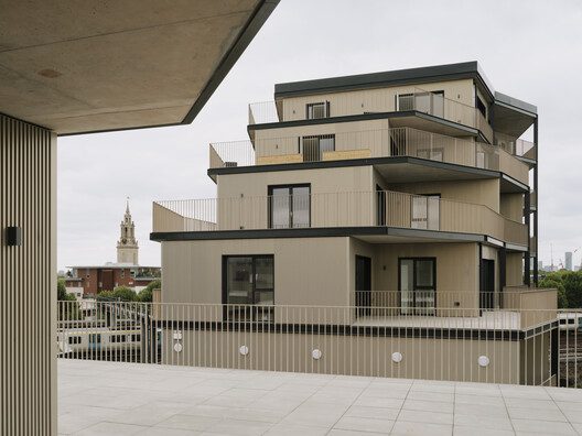 Dockley Apartments | Studio Woodroffe Papa