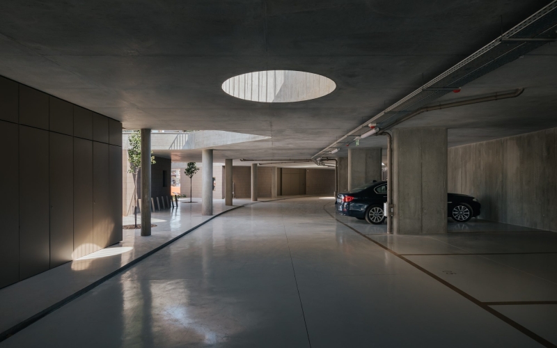 Four Buildings in Avenida Brasil | Aurora Arquitectos + Furo