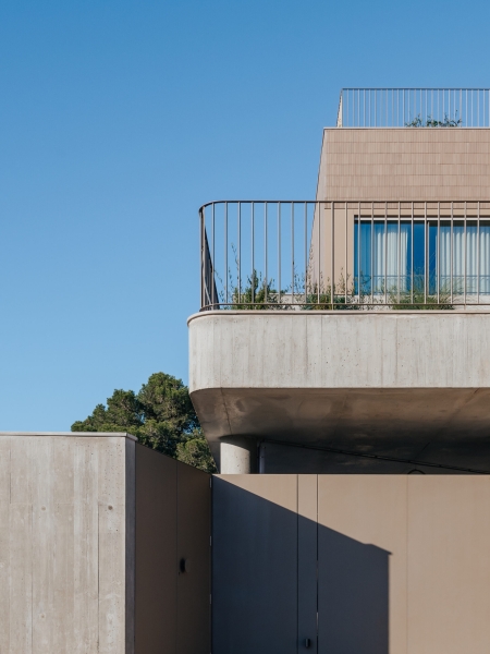 Four Buildings in Avenida Brasil | Aurora Arquitectos + Furo