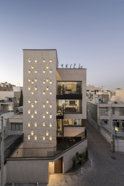 House No.3 | Roza Atarod + Hesam Andalib + Mohammad Kazerani