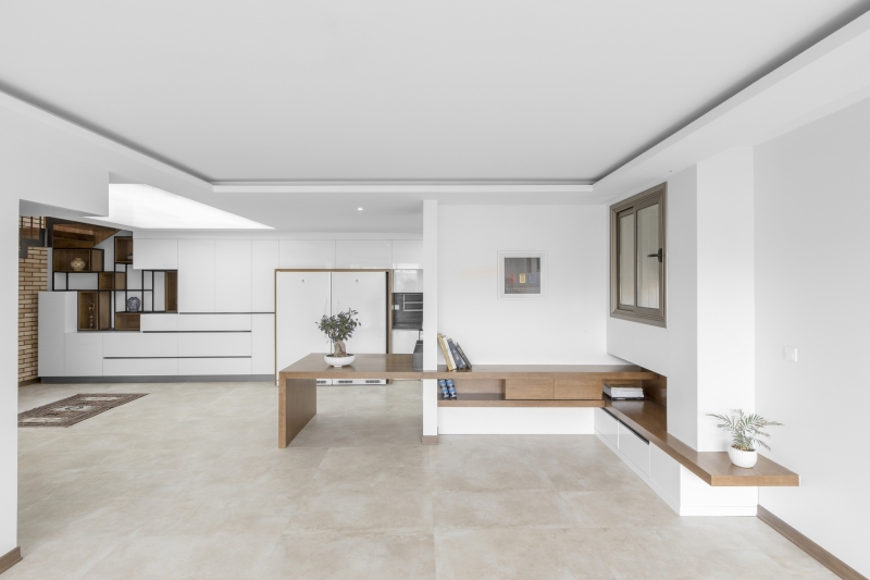 House No.3 | Roza Atarod + Hesam Andalib + Mohammad Kazerani