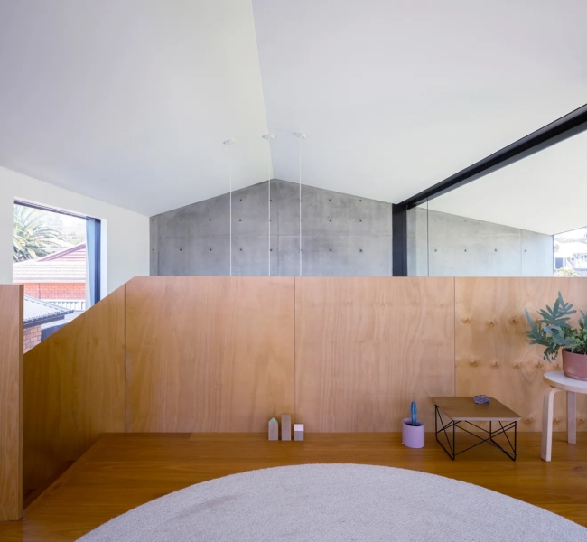 How a Black Metal Extension Turned a 1960s Brick House Into a Light-Filled Modern Home