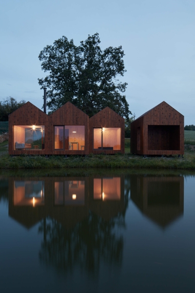 Inside a Minimalist Holiday Home Inspired by Old Fisherman&rsquo;s Cabins