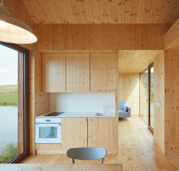 Inside a Minimalist Holiday Home Inspired by Old Fisherman&rsquo;s Cabins