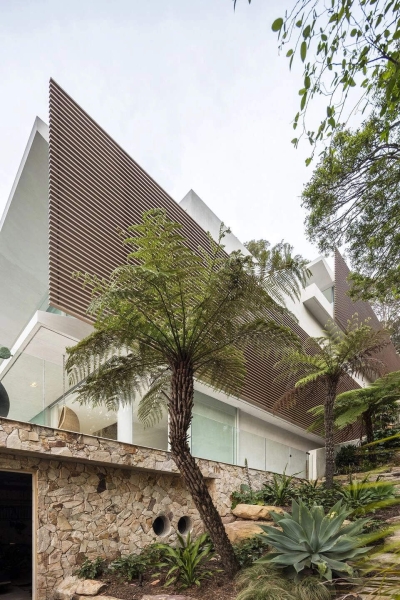 Inside a Multi-Level House That Cascades Down Towards the Water