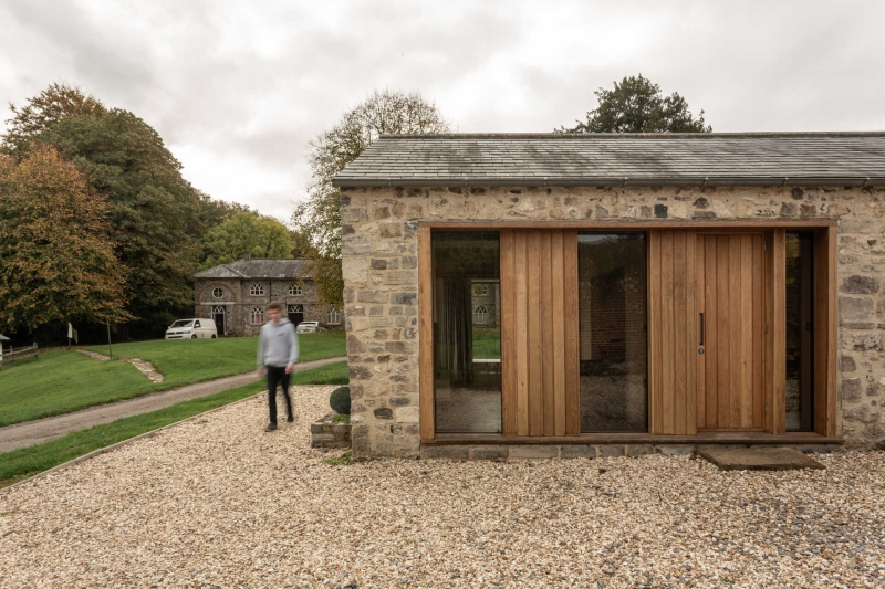 Inside the Pig Sty Turned Contemporary Holiday Stay