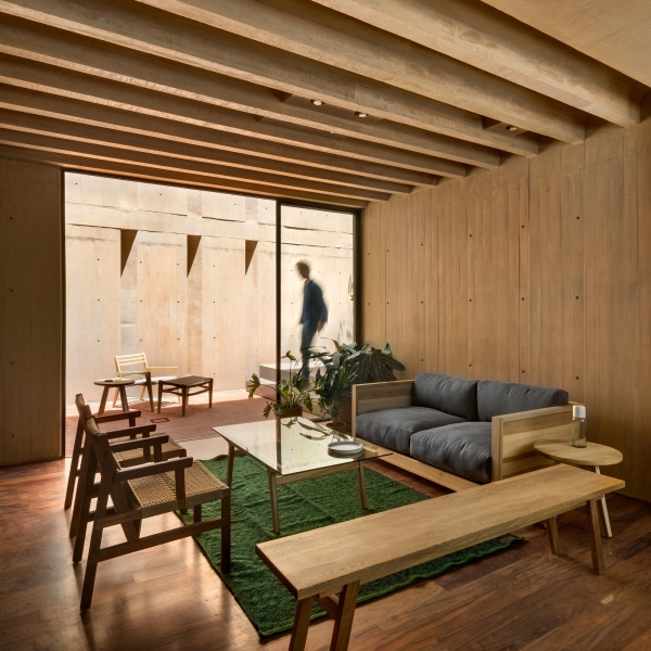 LC 710 | Taller Héctor Barroso