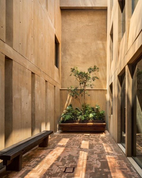 LC 710 | Taller H&eacute;ctor Barroso