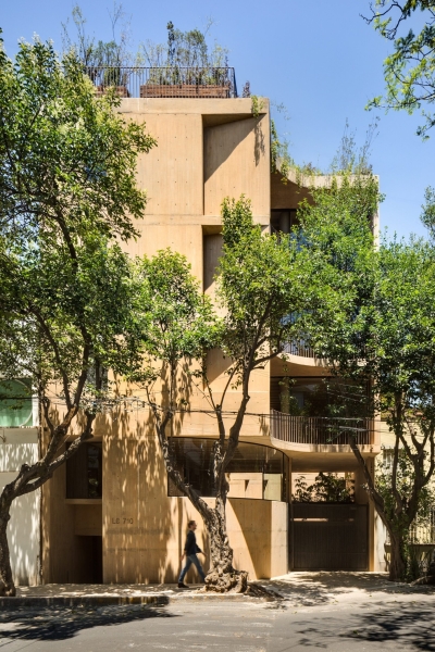 LC 710 | Taller Héctor Barroso