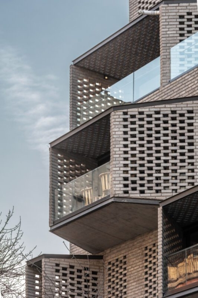 M 5605 Housing | Arqtipo