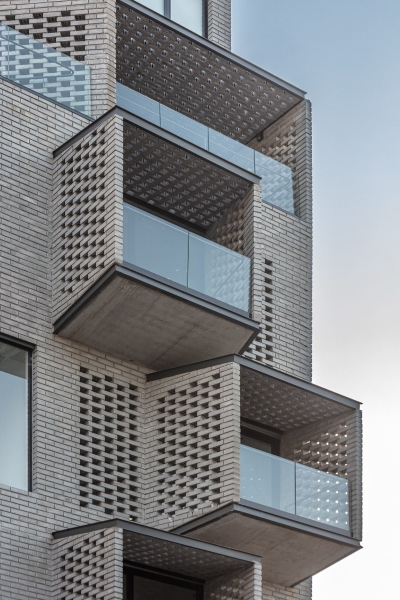 M 5605 Housing | Arqtipo