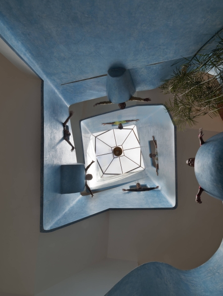 Meet the Home That Uses Brickwork as Both Structure and Sculpture