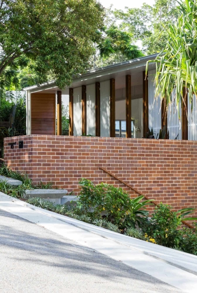 Mid-Century Influence Meets Subtropical Living in This Home