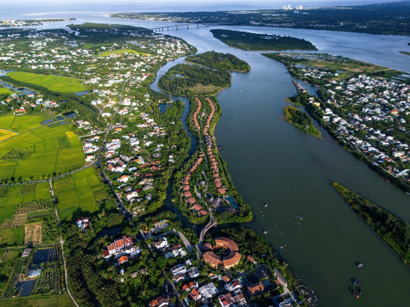 Namia River Retreat | LJ-Group Landscape Architecture + T3 ARCHITECTS