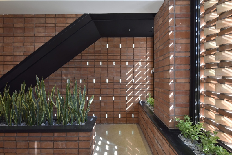 Ozgol Apartment | Hooba Design