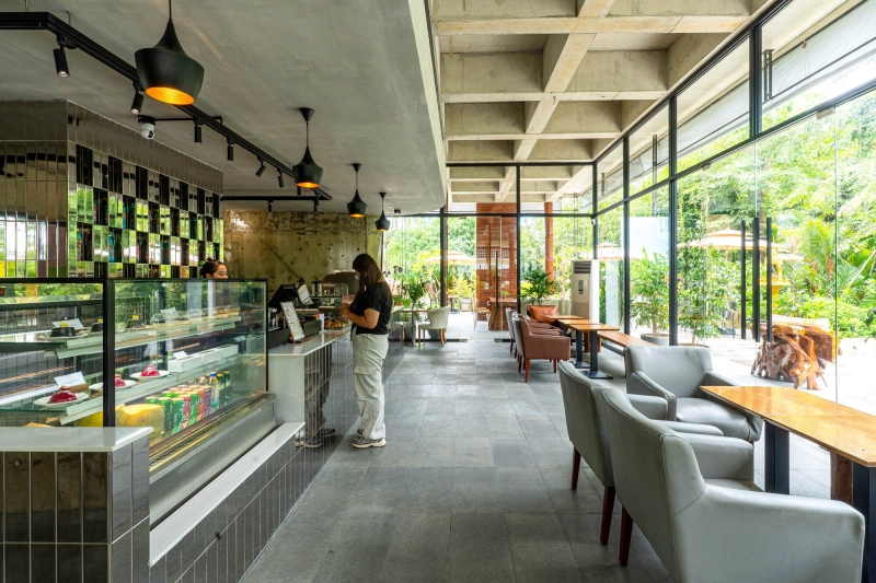 Phum Sambo Café & Eatery | Khoan + Partners
