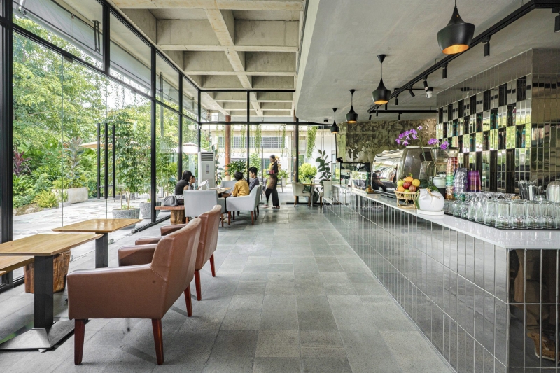 Phum Sambo Café & Eatery | Khoan + Partners