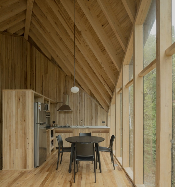 Refugio Calfuco | Tom&aacute;s de Iruarrizaga