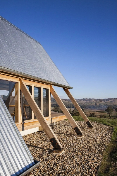 The Simple Cabin Designed to Disconnect You From Everyday Distractions