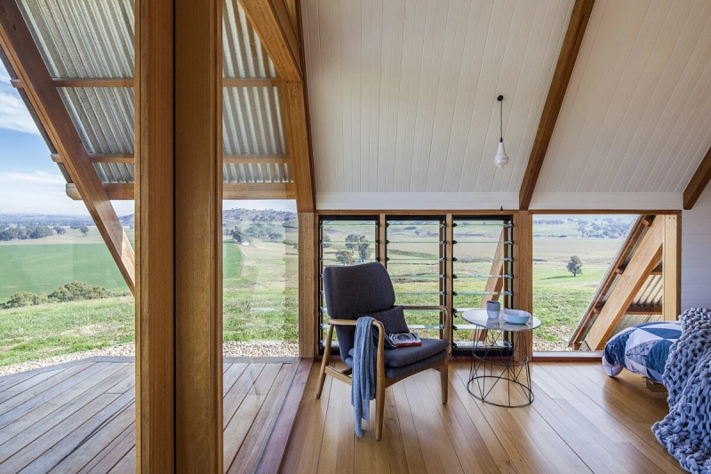 The Simple Cabin Designed to Disconnect You From Everyday Distractions