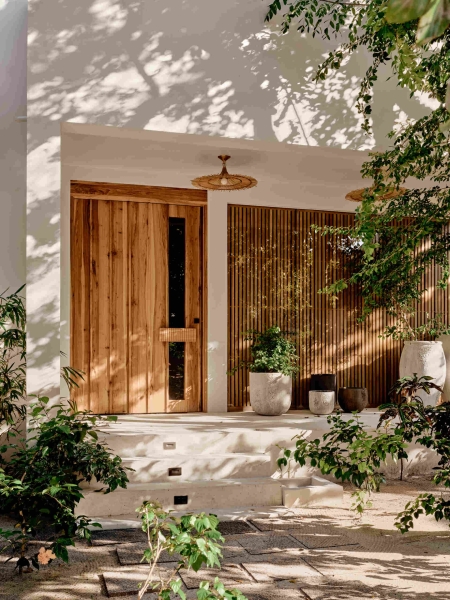 This Island Home was Built to Bring Everyone Together