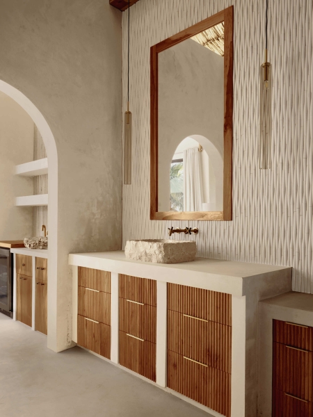 This Island Home was Built to Bring Everyone Together