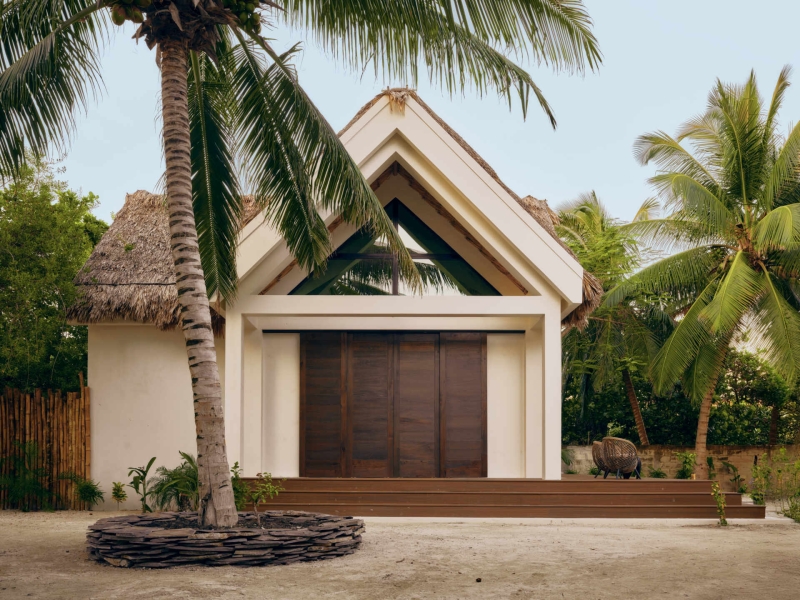 This Island Home was Built to Bring Everyone Together