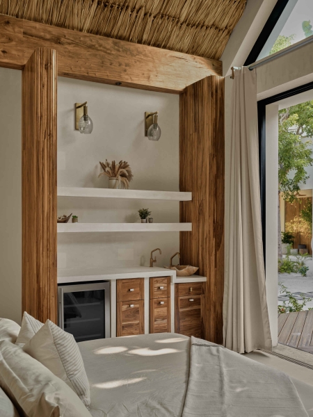 This Island Home was Built to Bring Everyone Together