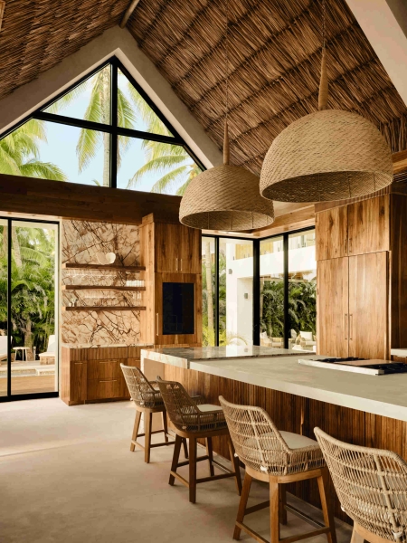 This Island Home was Built to Bring Everyone Together