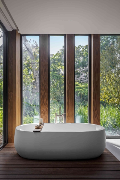 This Miami Home Lifts Daily Life Above the Garden