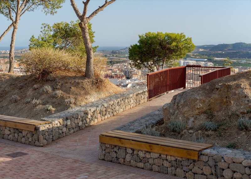 Viewpoint Garden at the Alcazaba-Fortress of V&eacute;lez-M&aacute;laga | Terral Arquitectos