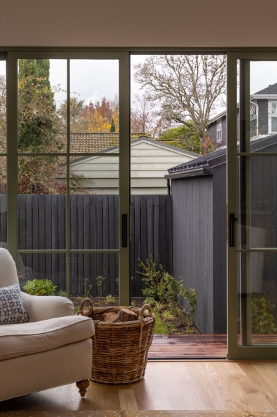 Where Traditional Style Meets Contemporary Craft in a Compact Seattle Home