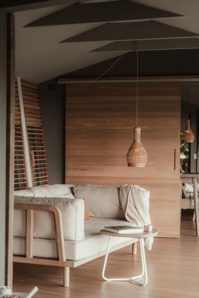 A Modular Structure That Allows a Roof to Flow Like the Landscape