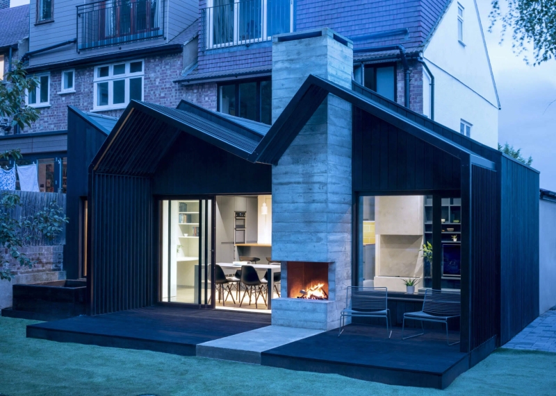 An Angular Extension Completely Changed the Back of This London Terrace