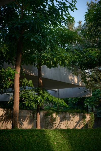 Bumi Pakubuwono | WOFF