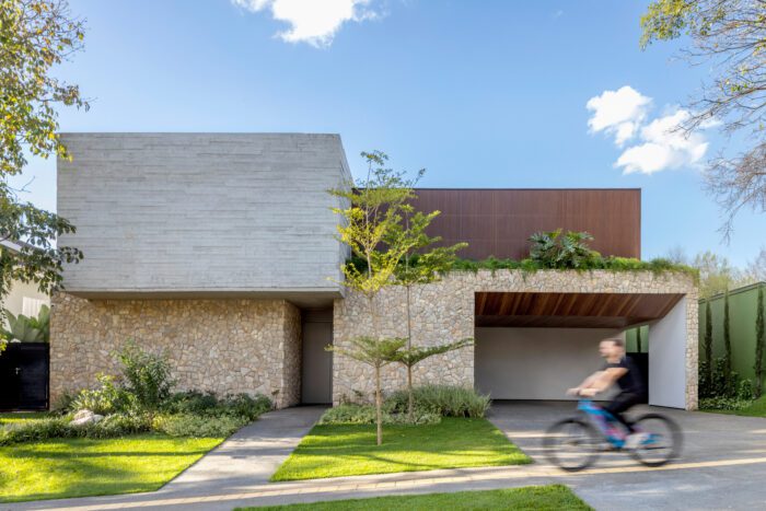 Dione House | STUDIO ANDRE LENZA