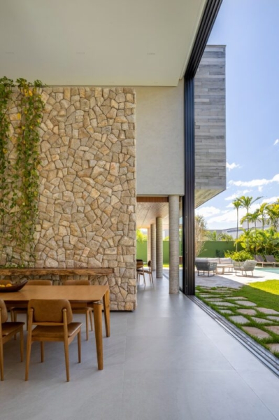 Dione House | STUDIO ANDRE LENZA