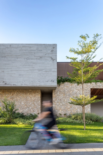 Dione House | STUDIO ANDRE LENZA