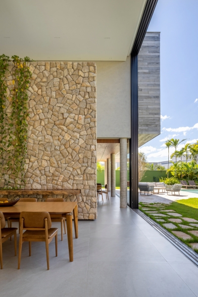 Dione House | STUDIO ANDRE LENZA