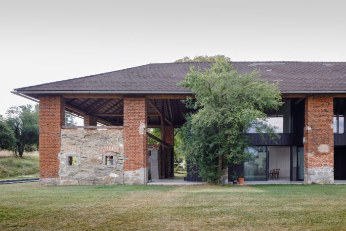 Dirnbergergut Building Ensemble | Moser und Hager Architekten