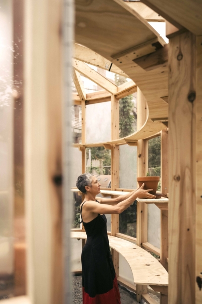 Ellipse Greenhouse | SAW.EARTH