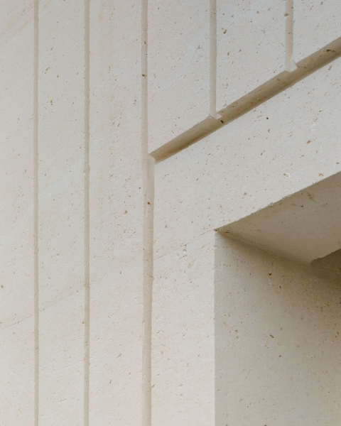 Emma&uuml;s Clignancourt | SOA Architectes