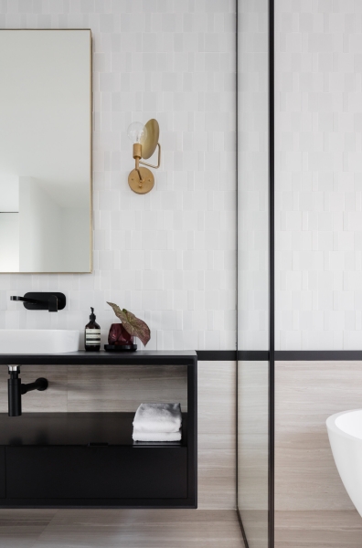 Floor-to-Ceiling Windows, Recycled Brick and a Pool That Ties It All Together