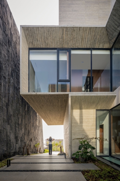 From Inside Looking Out House | K-Thengono Design Studio