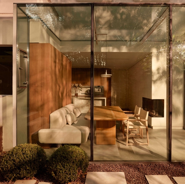 How This Home Blends Minimalism with Everyday Comfort